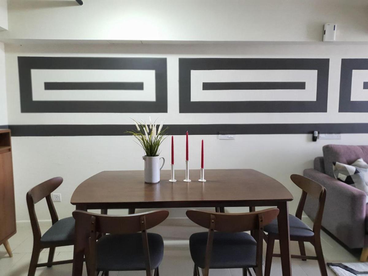 The Perfect Getaway @ Tamarind Suites, Netflix 300Mbps Cyberjaya Exterior foto